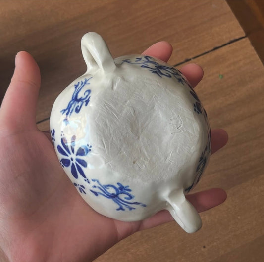 Ornamental handled bowl