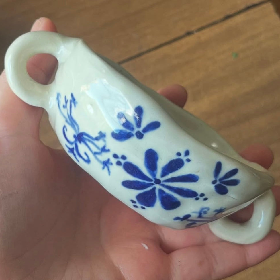 Ornamental handled bowl