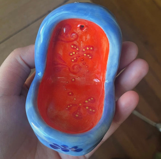 Tea candle holder